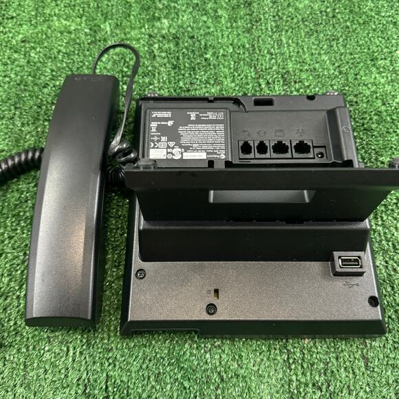 Polycom VVX 350 6-Line IP Desk Phone - Black - Picture 4 of 7